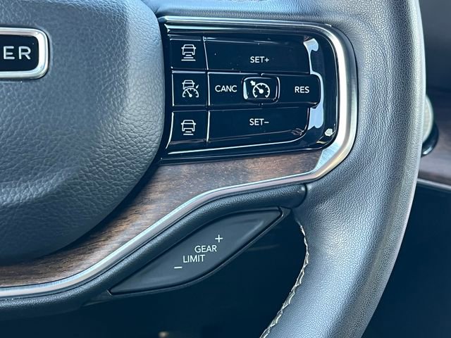 Certified 2024 Jeep Grand Wagoneer L 4WD image 26