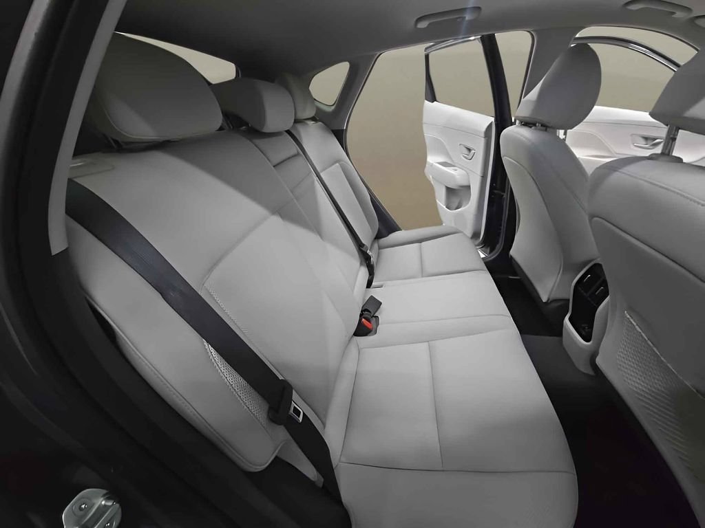 Certified 2024 Hyundai Kona Limited AWD/4WD image 23
