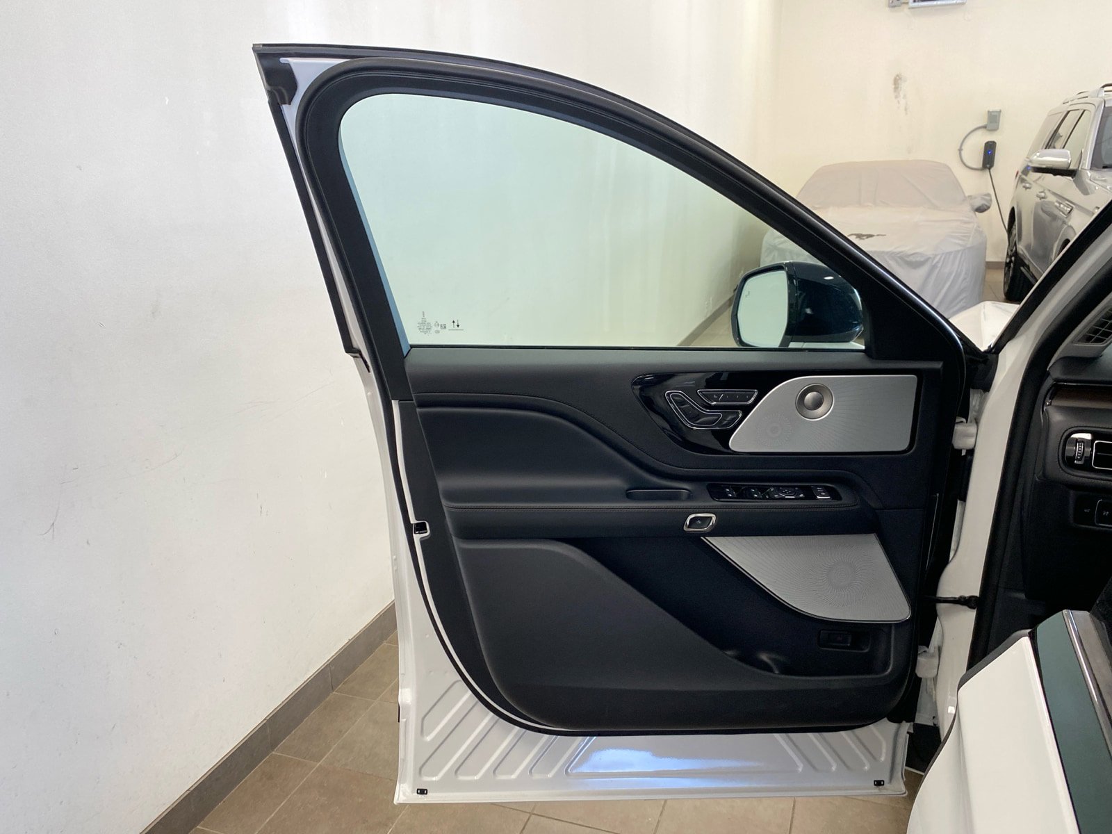 New 2026 Lincoln Aviator Reserve AWD/4WD image 45