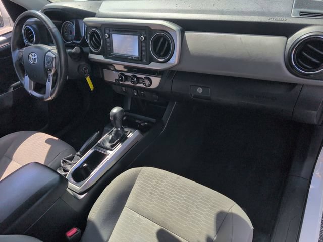 Used 2018 Toyota Tacoma SR5 RWD image 26