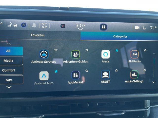 Used 2024 Jeep Wrangler Sahara w/ Technology Group image 4