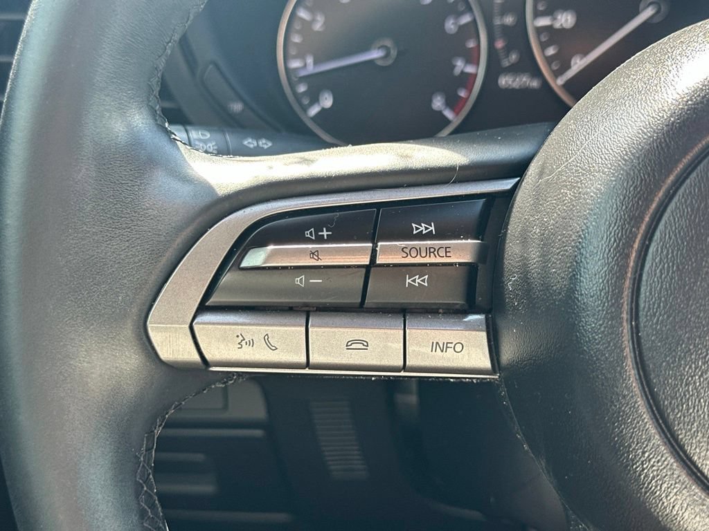Used 2021 MAZDA MAZDA3 s FWD image 19