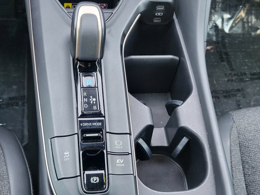 Used 2023 Toyota Crown AWD/4WD image 19