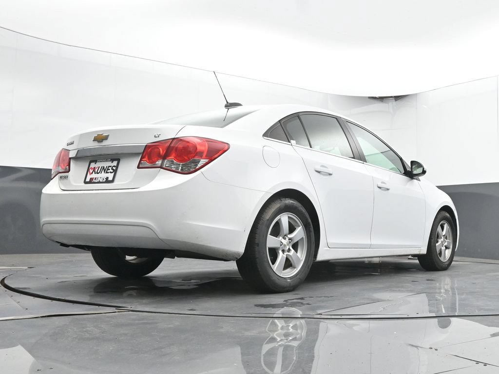 Used 2015 Chevrolet Cruze LT FWD image 35