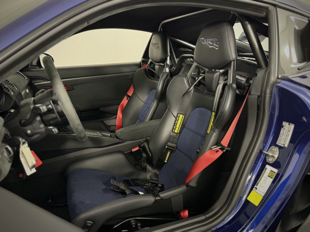 Used 2024 Porsche 718 Cayman GT4 RS image 5