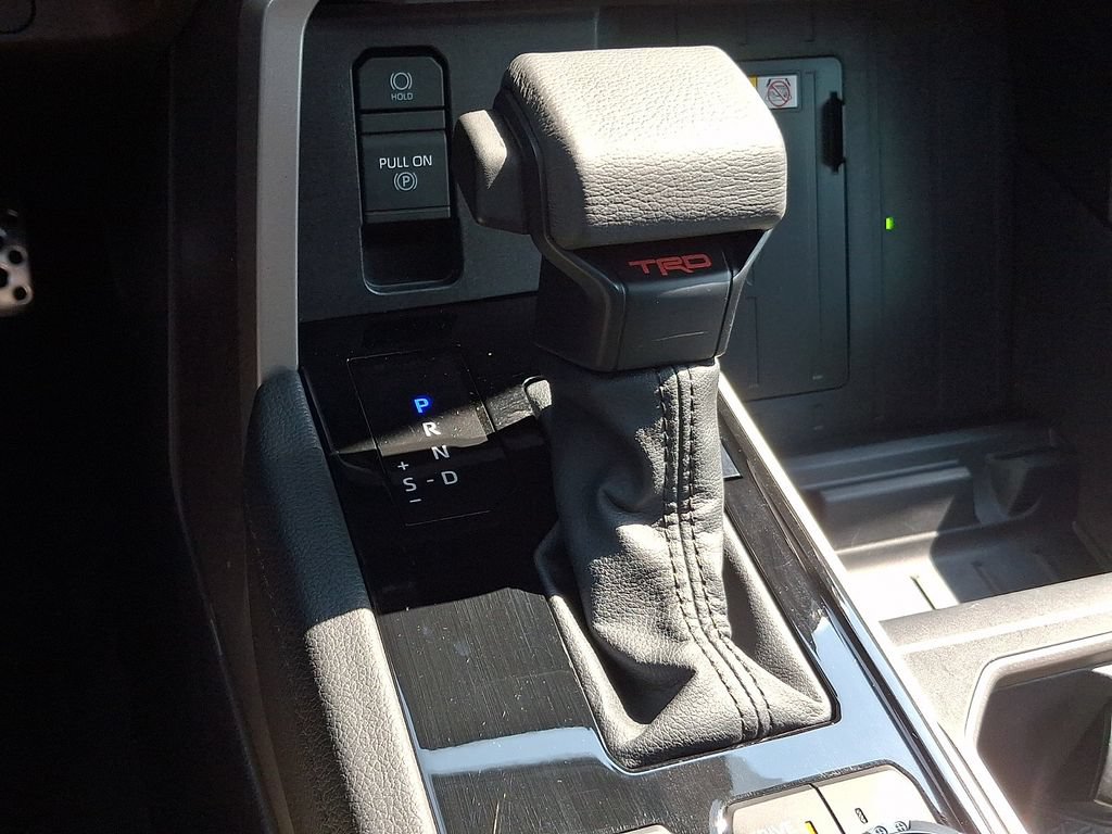 Used 2024 Toyota Tundra Limited w/ TRD Off-Road Package AWD/4WD image 15