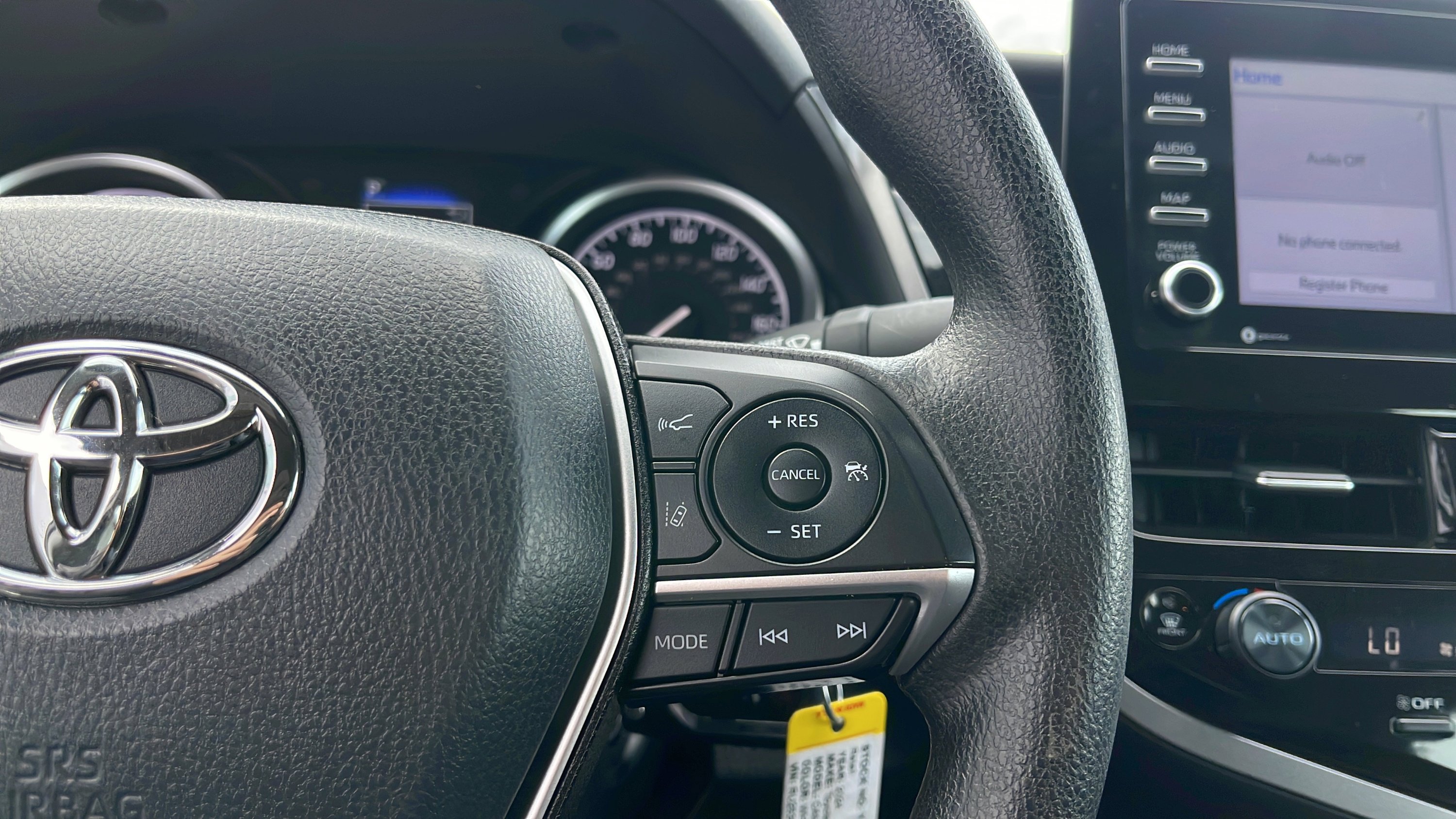 Used 2024 Toyota Camry LE image 12