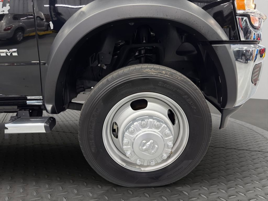 Used 2024 RAM 4500 SLT w/ Quick Order Package 2YG SLT image 16