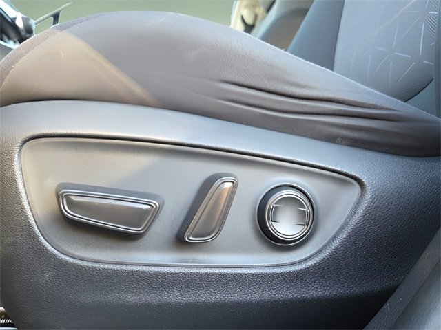 Used 2019 Toyota RAV4 XLE image 24