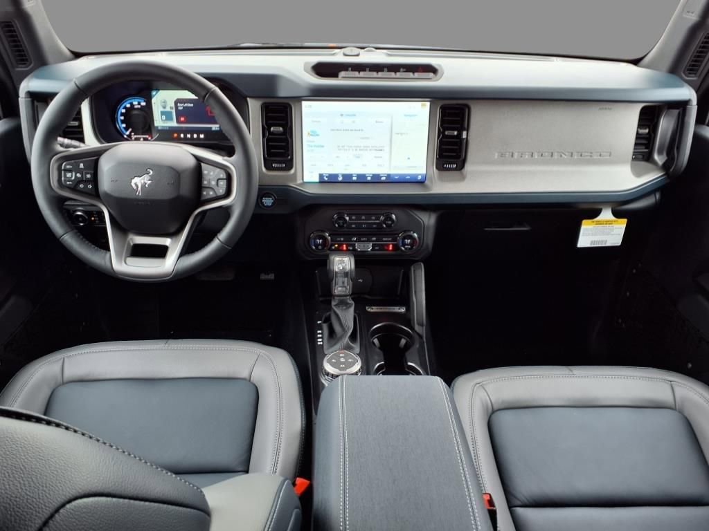 New 2024 Ford Bronco Outer Banks image 13