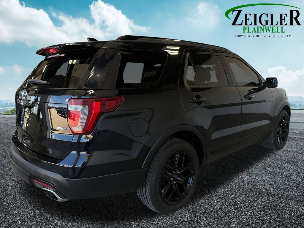 Used 2017 Ford Explorer Sport AWD/4WD image 6