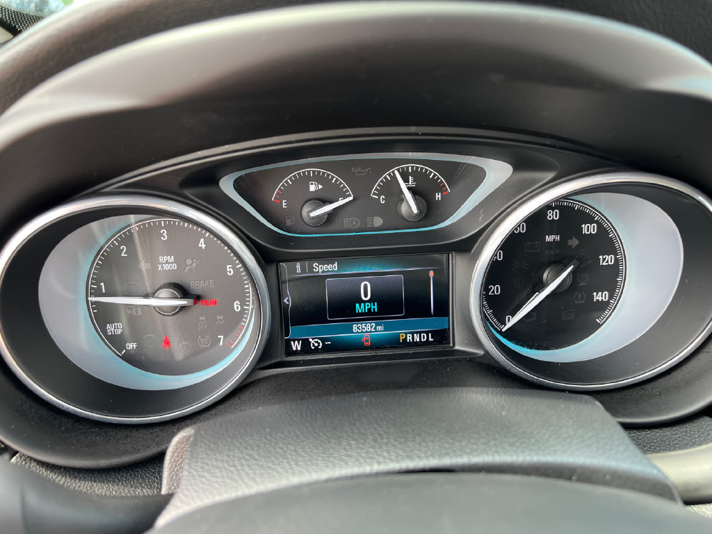 Used 2018 Buick Envision Essence AWD/4WD image 23