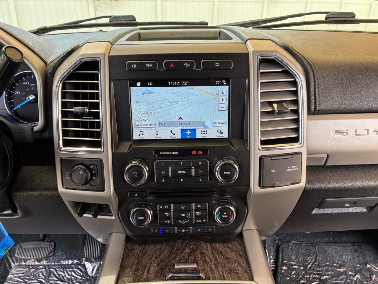 Used 2017 Ford F250 Lariat w/ Lariat Value Package image 24
