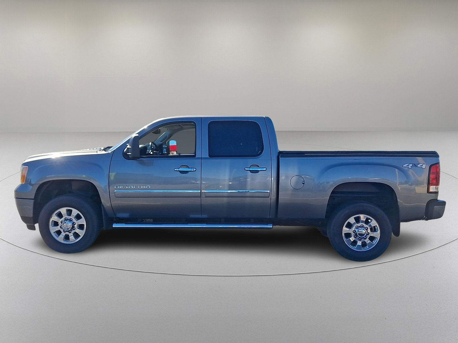 Used 2012 GMC Sierra 3500 Denali image 6