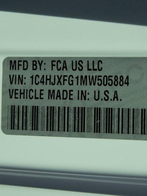 Used 2021 Jeep Wrangler Unlimited Rubicon AWD/4WD image 34
