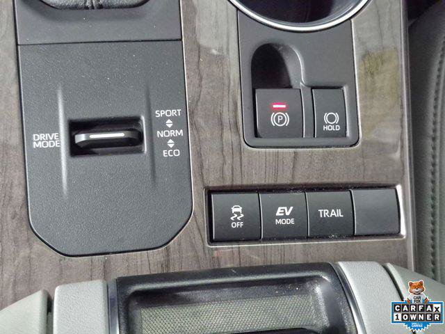 Certified 2022 Toyota Highlander Platinum AWD/4WD image 19
