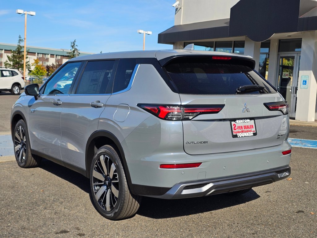 New 2026 Mitsubishi Outlander SE AWD/4WD image 7