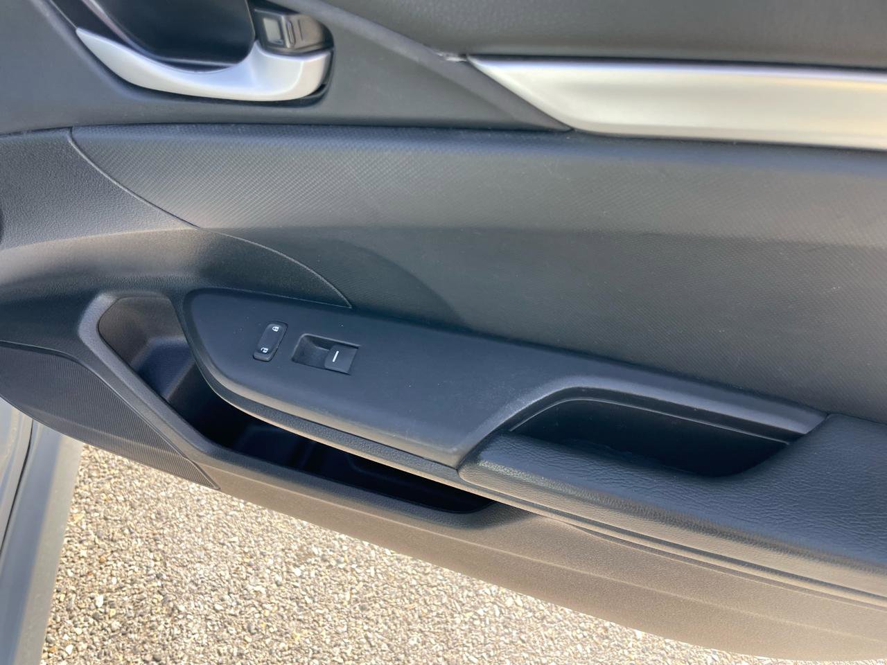 Used 2021 Honda Civic Sport image 28