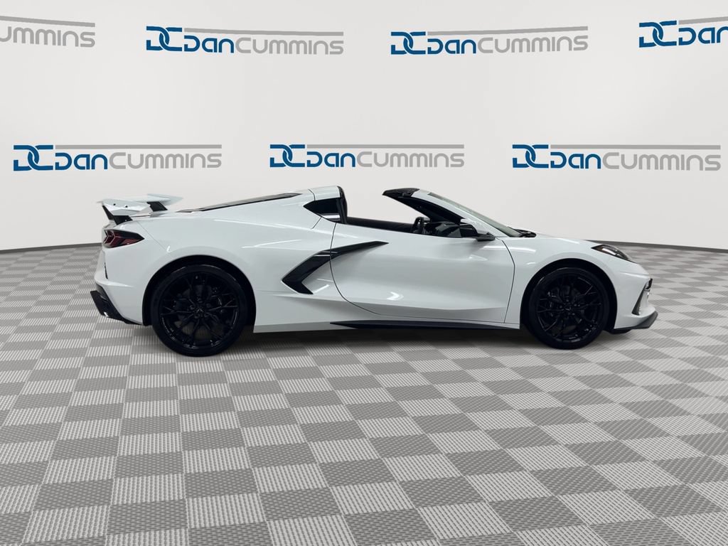 New 2027 Chevrolet Corvette Stingray Coupe w/ Battery Protection Package RWD image 9