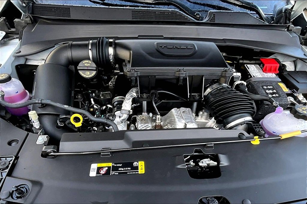 New 2026 Jeep Compass Latitude image 11