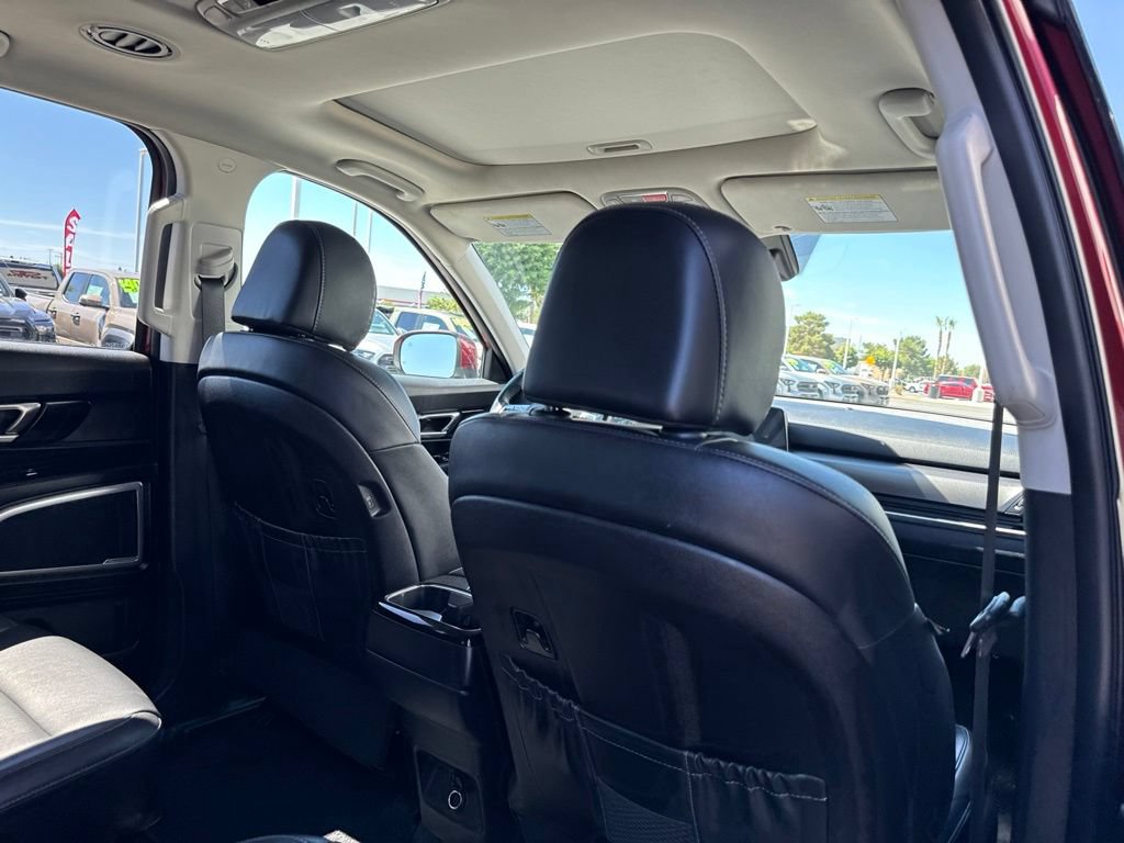 Used 2024 Kia Telluride S w/ S Sunroof Package FWD image 24