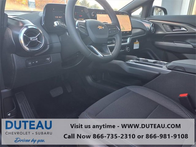 New 2026 Chevrolet Equinox EV LT image 11