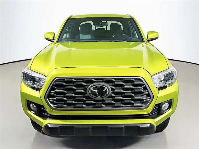 Used 2023 Toyota Tacoma TRD Off-Road image 2