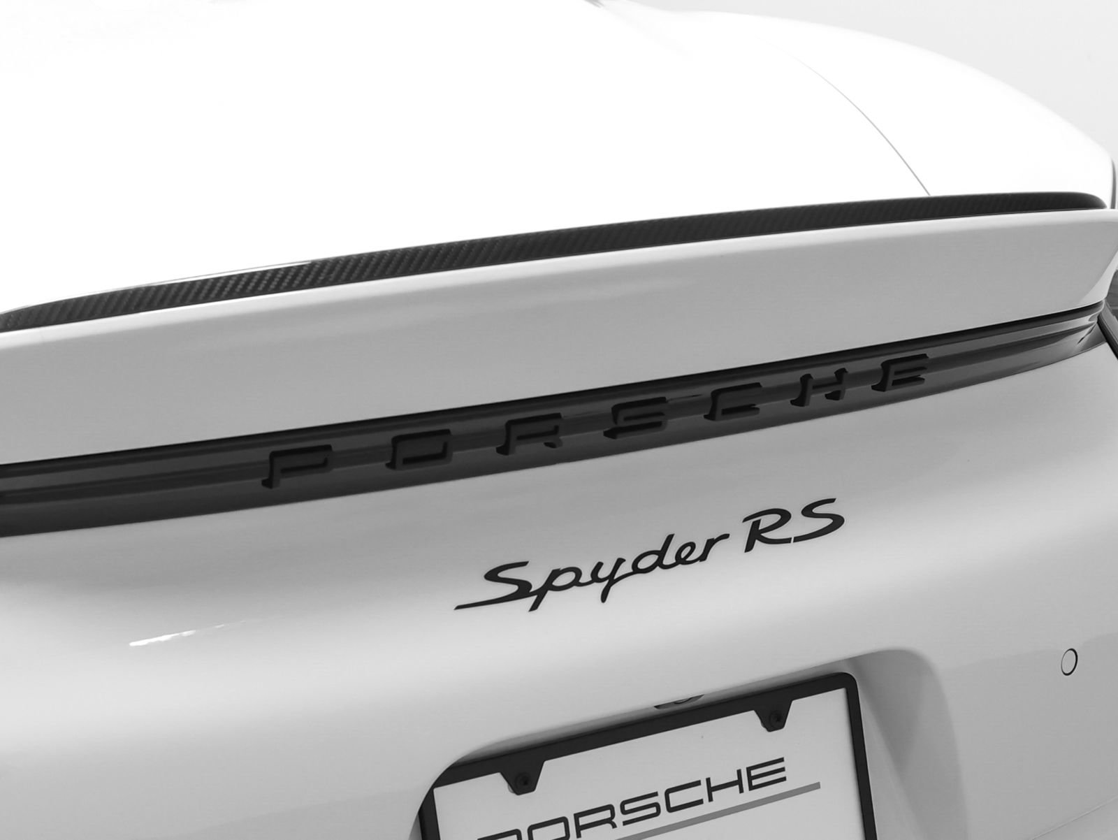 Certified 2025 Porsche 718 Boxster Spyder RS RWD image 37