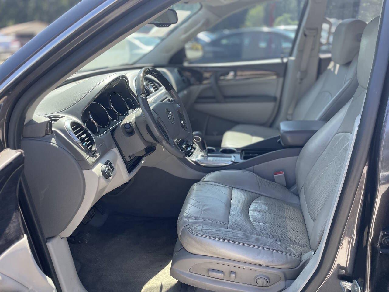 Used 2015 Buick Enclave Leather w/ Trailering Package FWD image 13