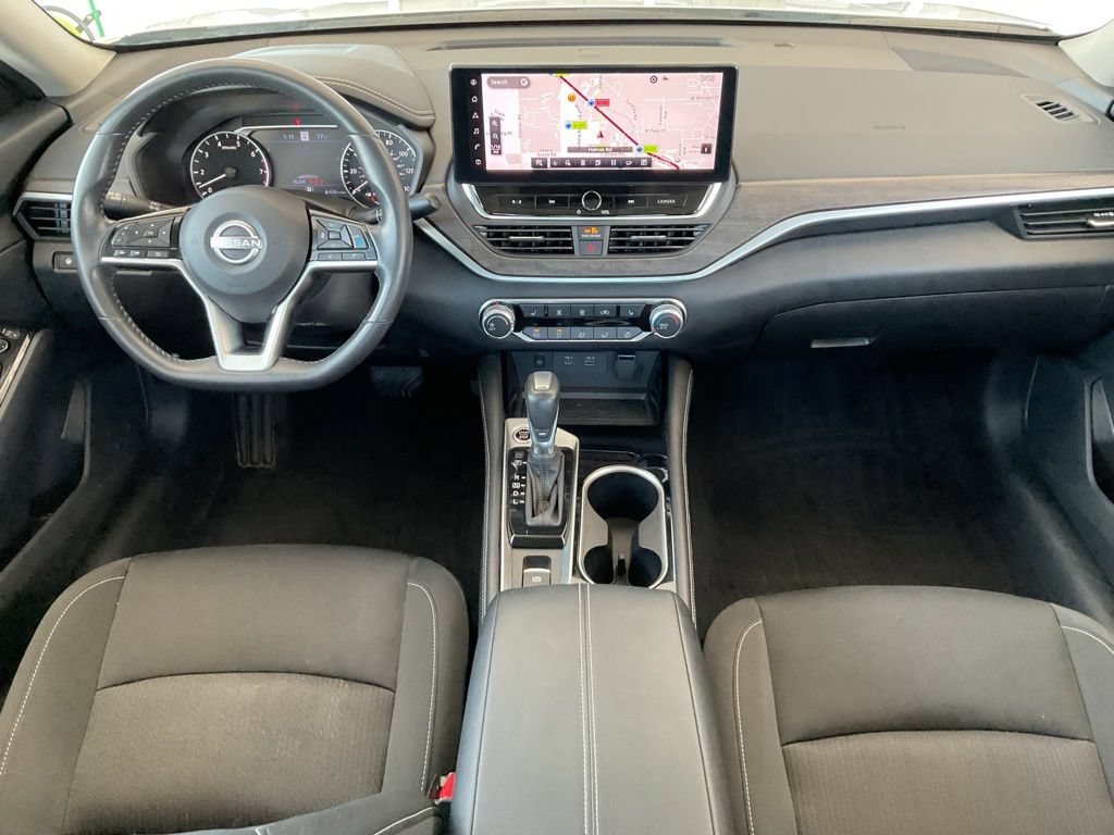 Used 2023 Nissan Altima 2.5 SV w/ SV Premium Package AWD/4WD image 17