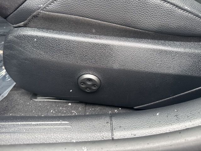 Used 2024 Mercedes-Benz C 300 Sedan image 15