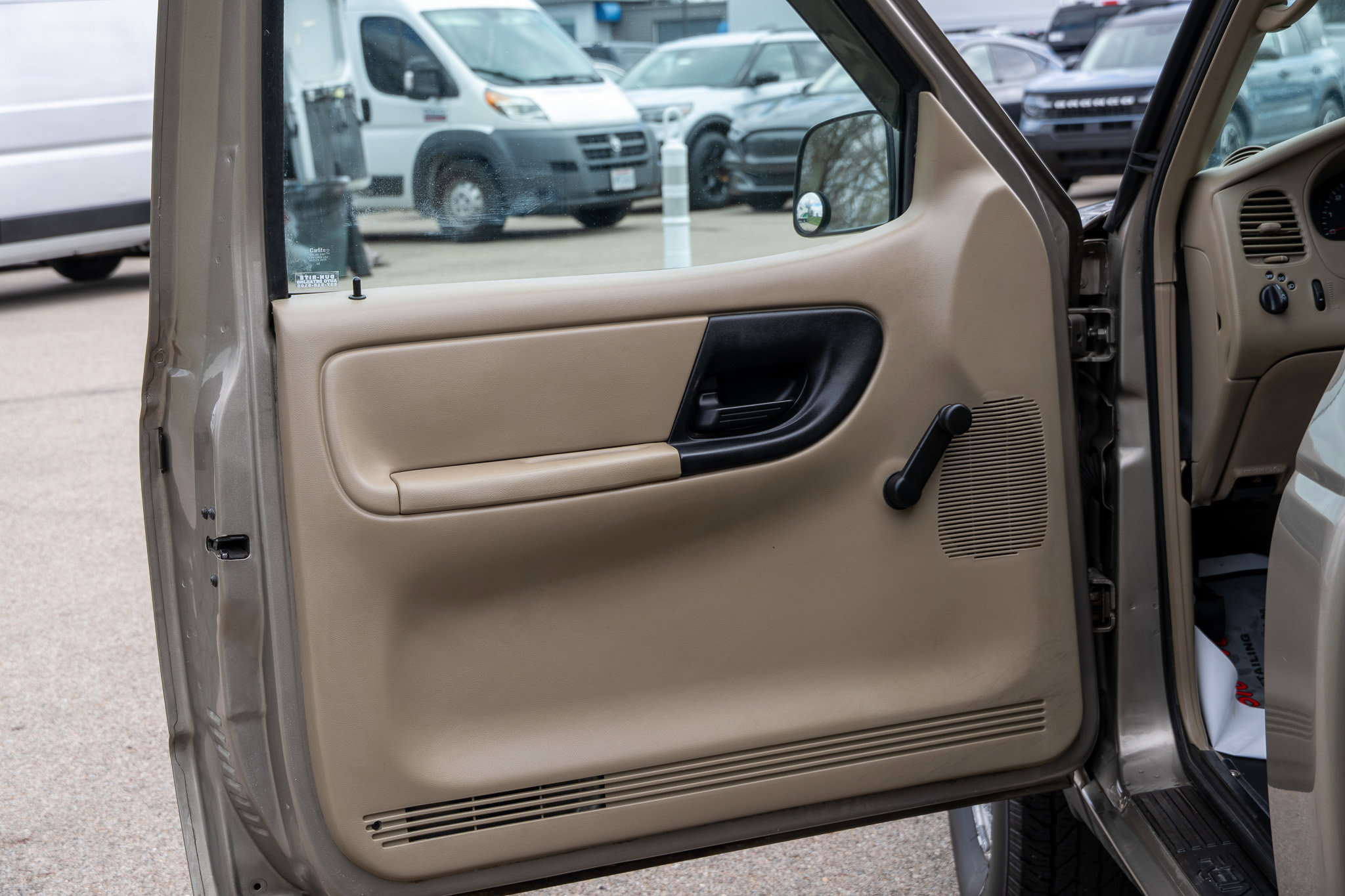 Used 2005 Ford Ranger XL image 13