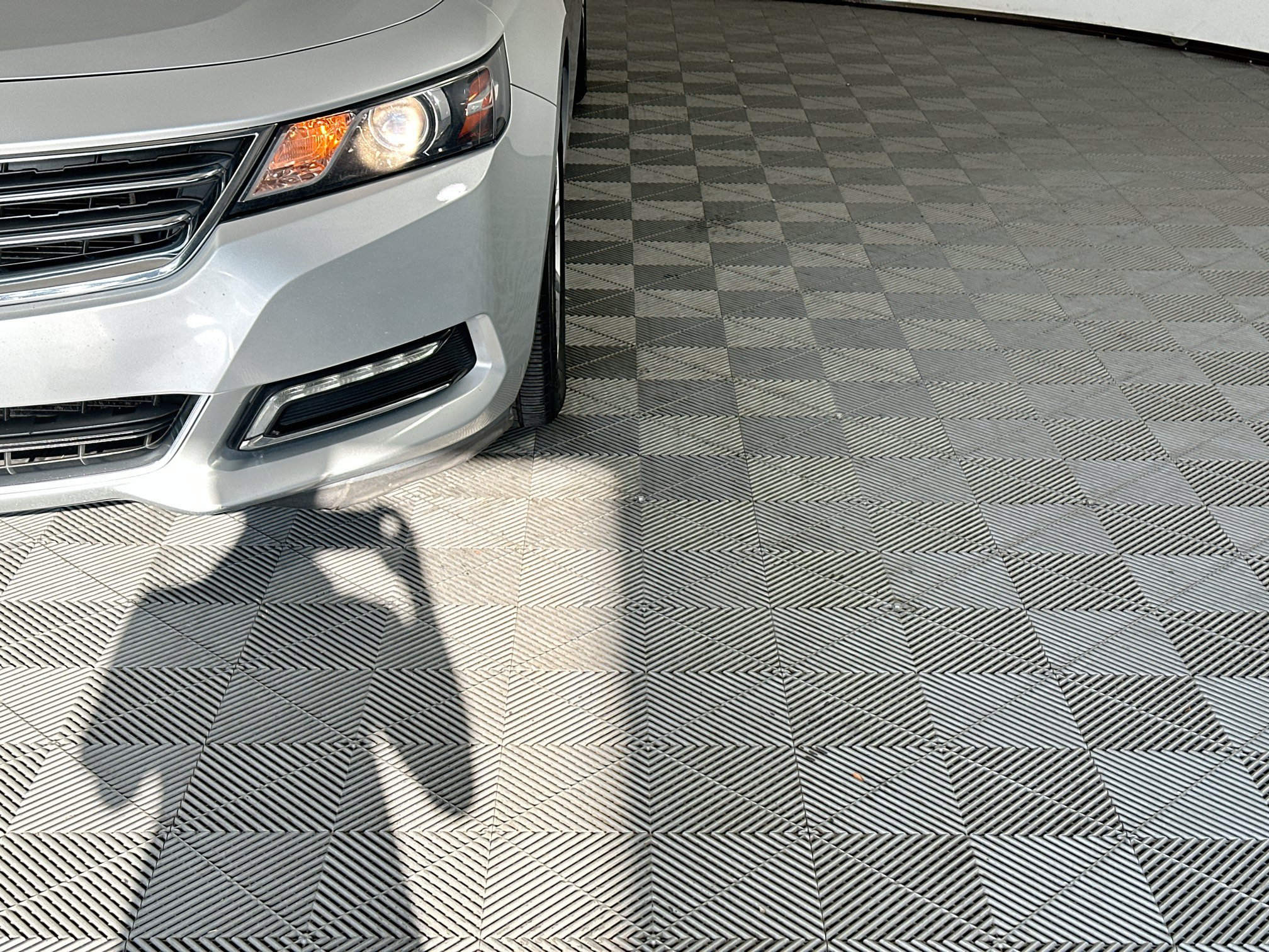 Used 2018 Chevrolet Impala LT FWD image 9