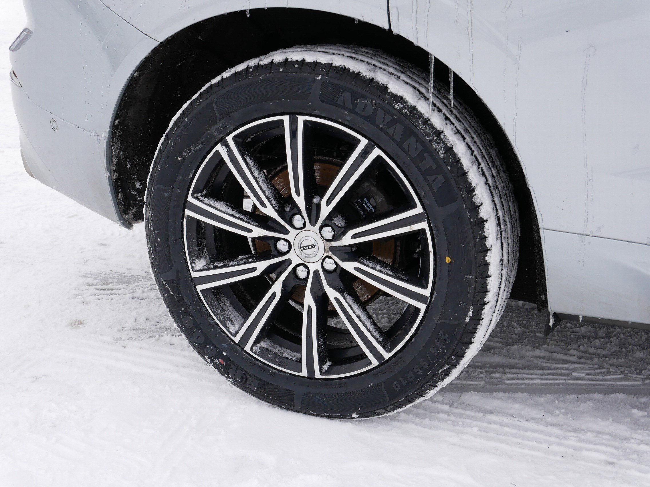 Used 2018 Volvo XC60 T5 Inscription image 15