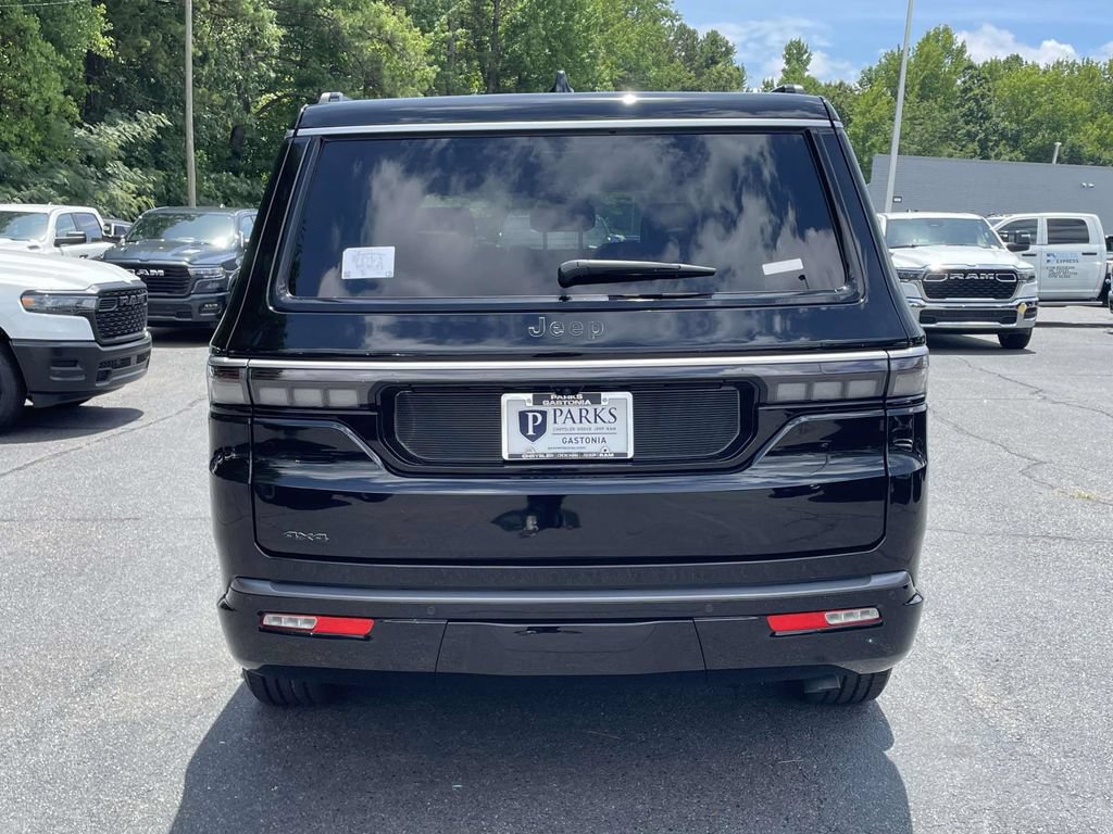 New 2026 Jeep Grand Wagoneer 4WD image 7
