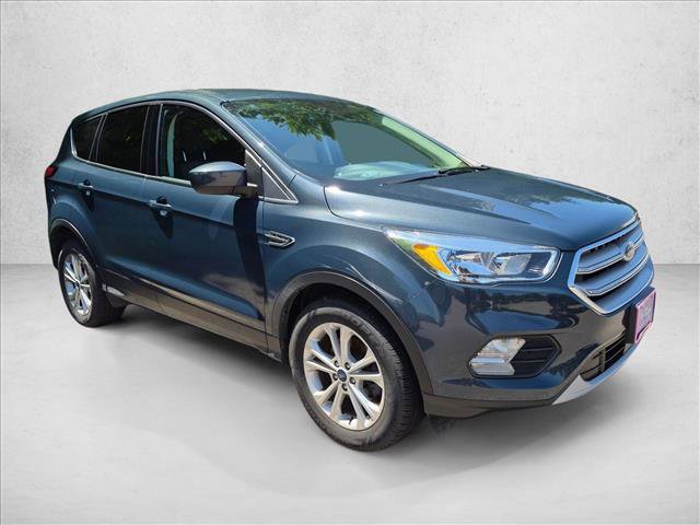 Used 2019 Ford Escape SE FWD image 3