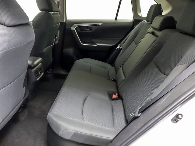 Certified 2022 Toyota RAV4 LE w/ Carpet Mat Package (TMS) image 10