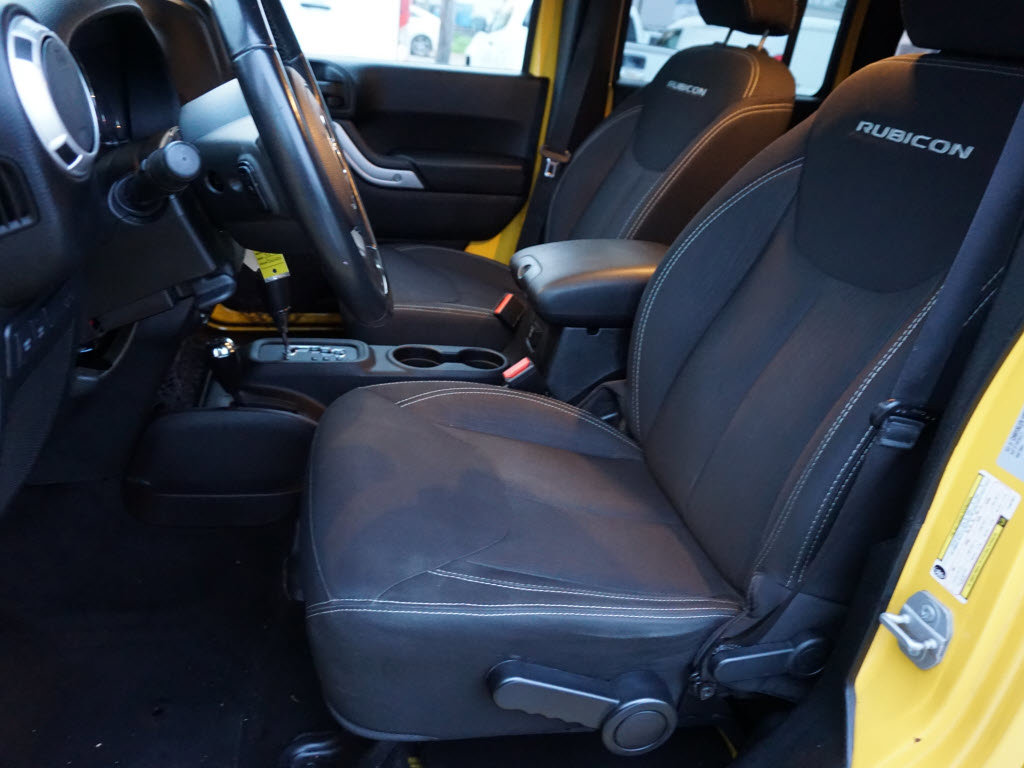 Used 2015 Jeep Wrangler Unlimited Rubicon image 11