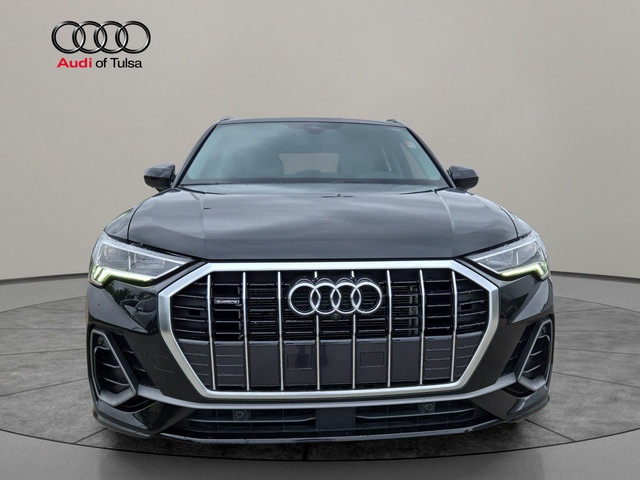 Used 2024 Audi Q3 2.0T Premium Plus w/ Premium Plus Package AWD/4WD image 2