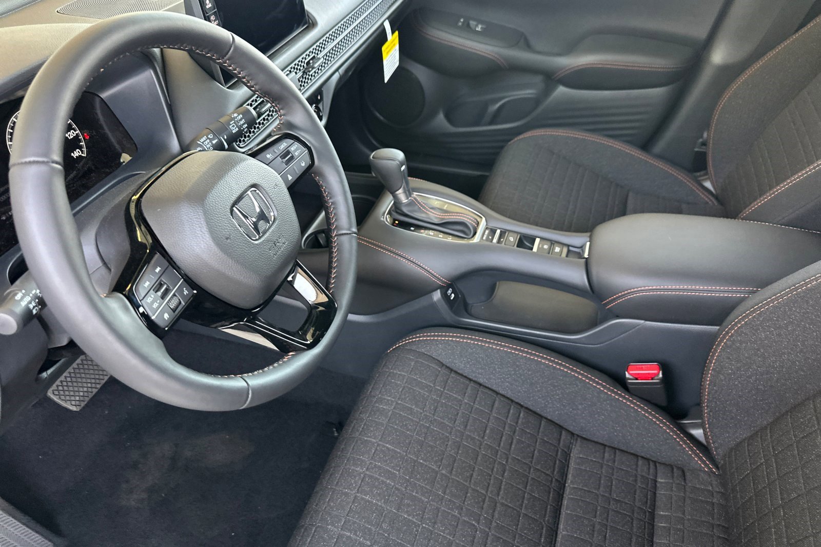 New 2026 Honda HR-V Sport image 4