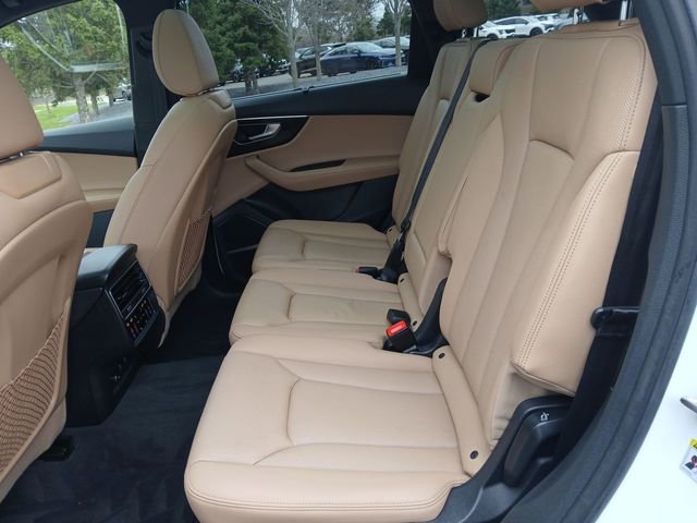 Used 2023 Audi Q7 3.0T Premium Plus image 23