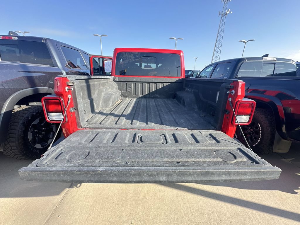 Used 2025 Jeep Gladiator Sport AWD/4WD image 27