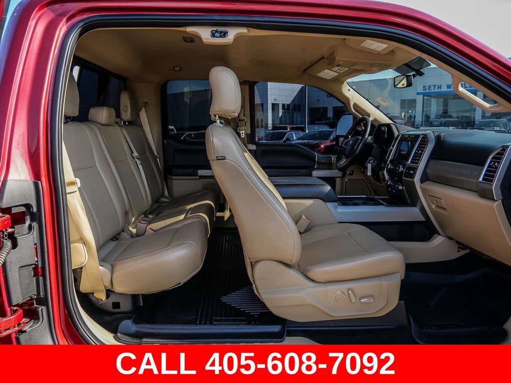 Used 2017 Ford F250 Lariat w/ Lariat Value Package AWD/4WD image 16