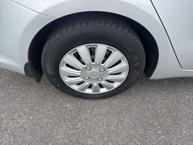 Used 2017 Kia Forte LX FWD image 9