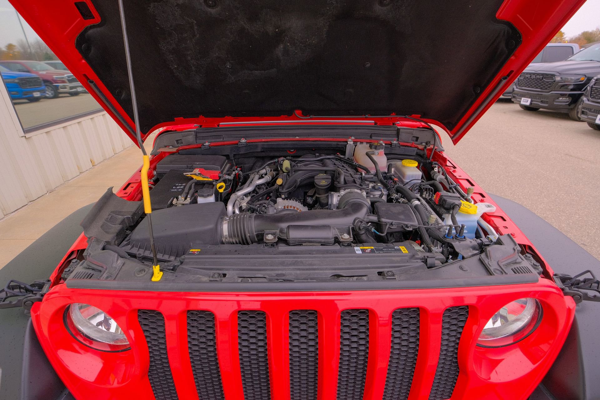 Used 2022 Jeep Wrangler Unlimited Sport image 41