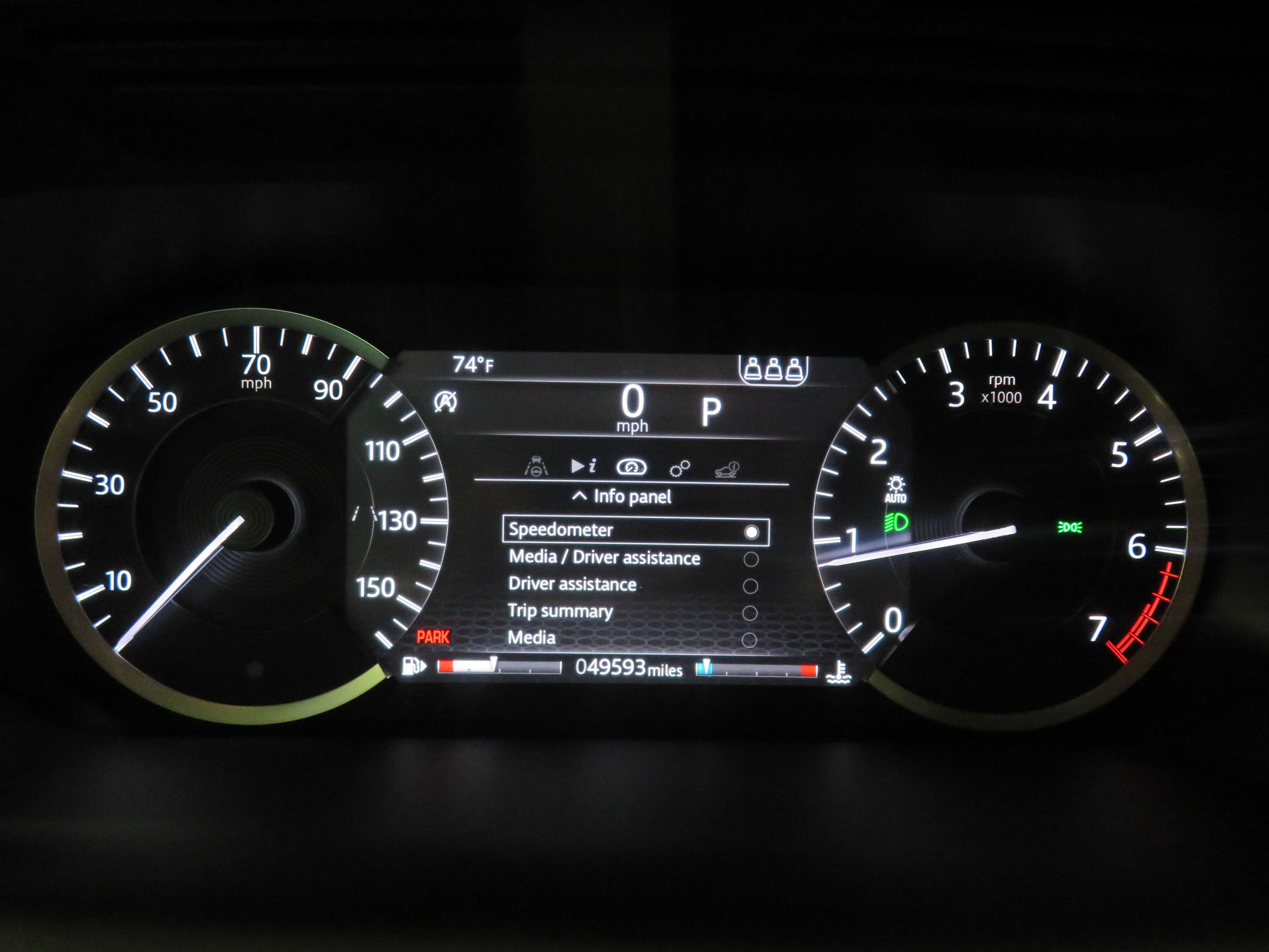 Used 2020 Land Rover Discovery Sport AWD/4WD image 30