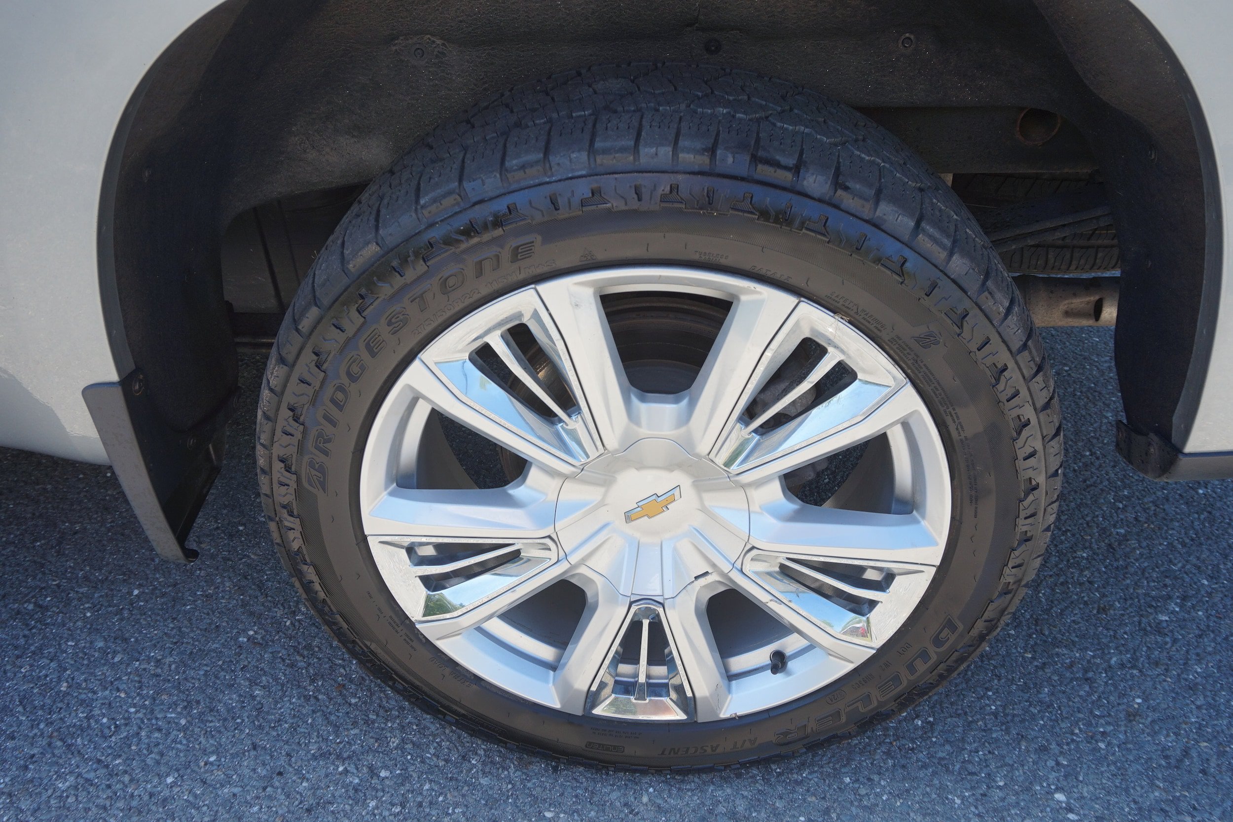 Used 2023 Chevrolet Silverado 1500 High Country AWD/4WD image 9