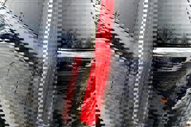 Used 2019 Cadillac Escalade ESV Luxury image 29