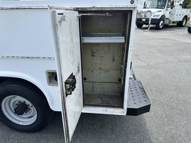 Used 2015 Ford E-350 and Econoline 350 Super Duty RWD image 15