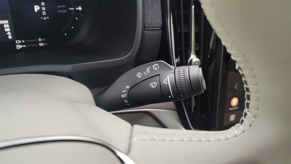 New 2026 Volvo XC90 T8 Ultra w/ Protection Package Premier image 16